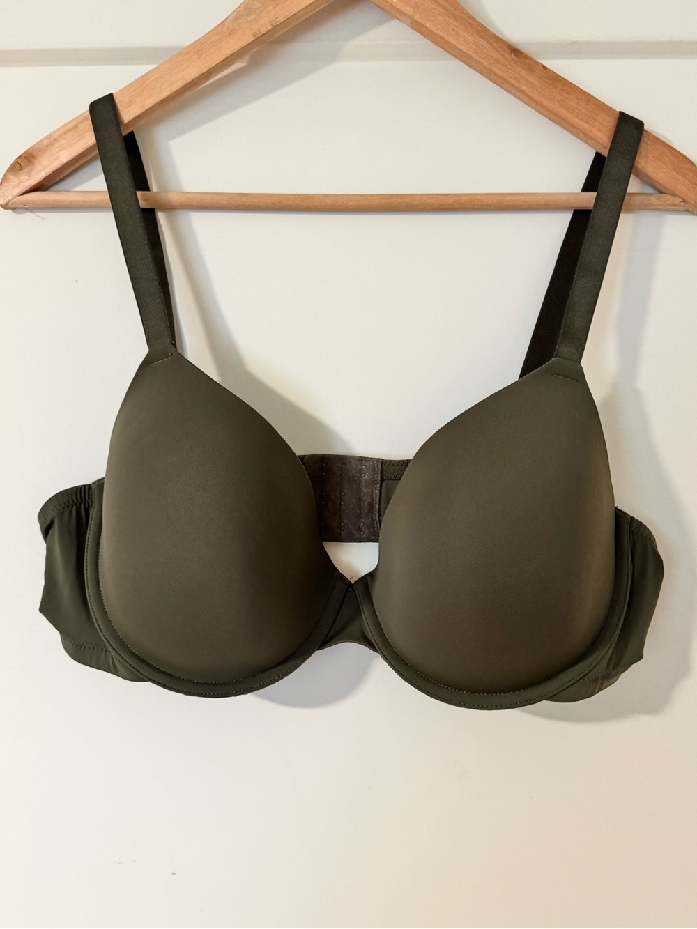 Auden Olive Green T-Shirt Bra with Smooth Molded Cups